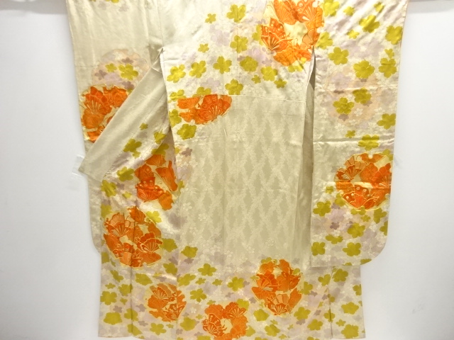 JAPANESE KIMONO / ANTIQUE FURISODE / SILK / EMBROIDERY / FLOWER & BUTTERFLY